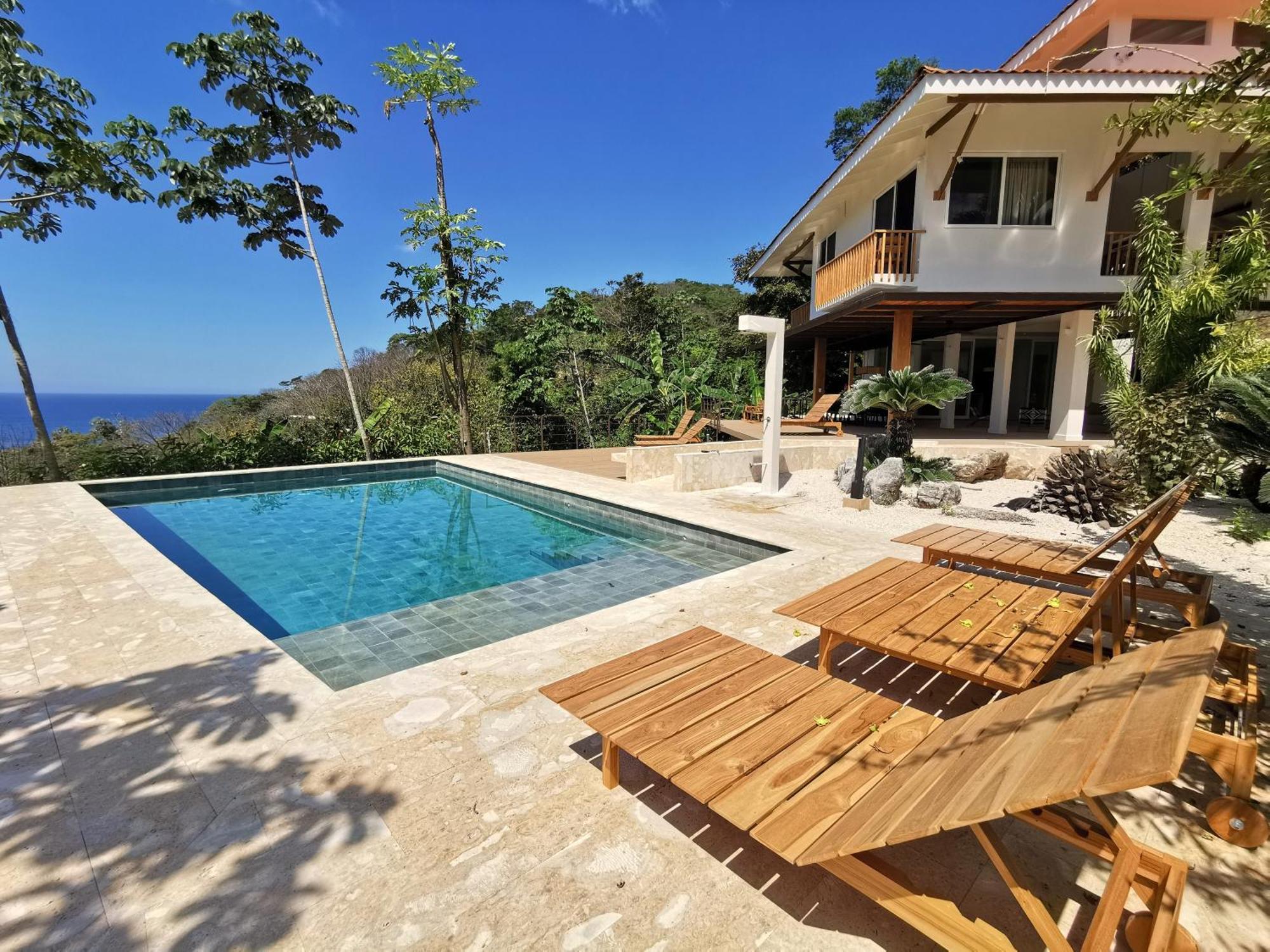 Casa Luna - Private Suites With Ocean View, Pool, Ac, Wifi Playa Santa Teresa  エクステリア 写真